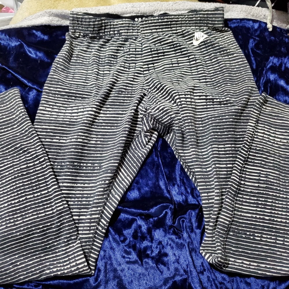 Nike bottoms